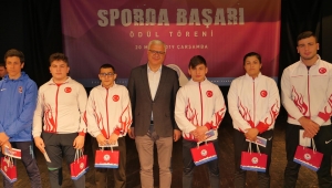 Başarılı sporcu ve spor kulüplerine 234 bin TL ödül verildi 