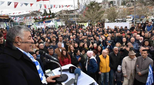  SARIYER'İN SEMBOLÜ BEYAZ MARTI HEYKELİ AÇILDI