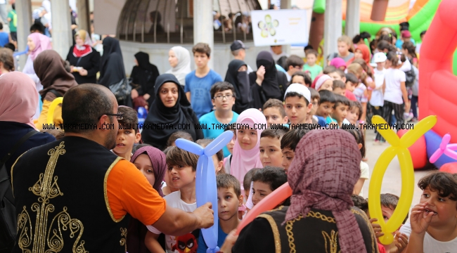 27 FARKLI CAMİDE 4 BİNE YAKIN ÇOCUK BULUŞTU