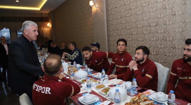 Başkan Sarıalioğlu Ofspor ailesini iftarda buluşturdu