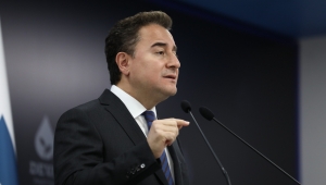 ALİ BABACAN: ‘Gün, sansür günü değil’