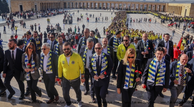 1907 FENERBAHÇE DERNEĞİ VE 1907 UNİFEB'TEN ANITKABİR'E ZİYARET