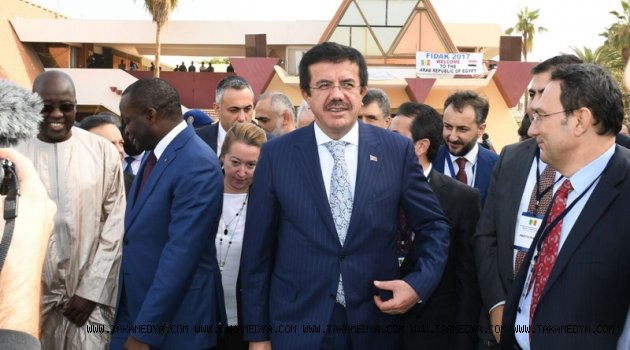 Ekonomi Bakanı Nihat Zeybekci Senegal’de Türk Günü coşkusuna ortak oldu