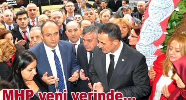 MHP Güngören yeni ilçe binasına taşındı